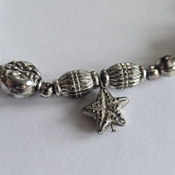 Handmade bracelet lamp work glass bead silver tone stretch stretchy - Picture 3 of 10